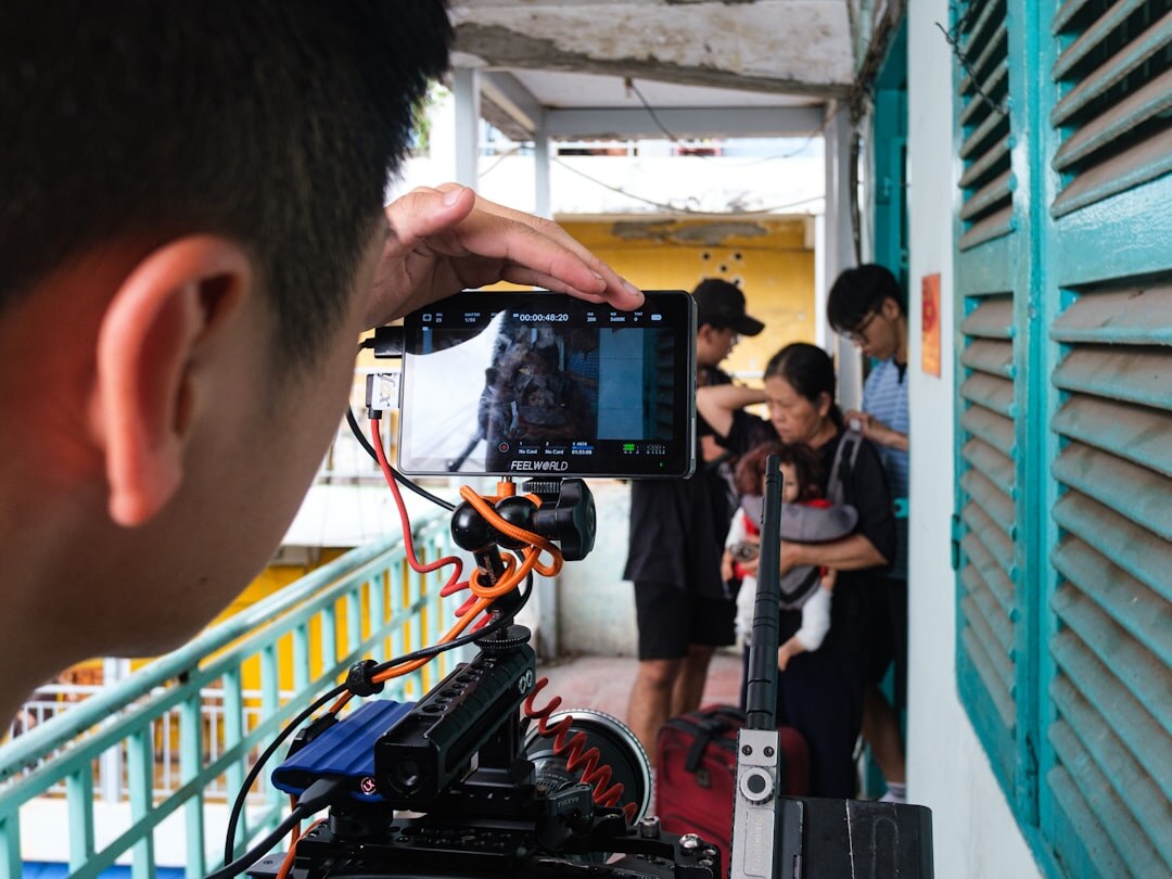 Broadcast journalism workshop with instructor and students